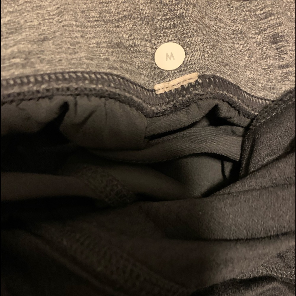 Lululemon Mens Fitness Linerless Shorts - Picture 6 of 7